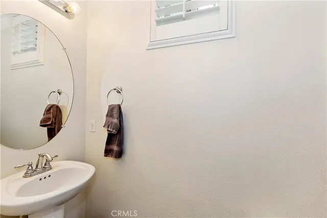 $560,000 | 15723 Parkhouse Drive, Unit 97, Fontana, CA 92336