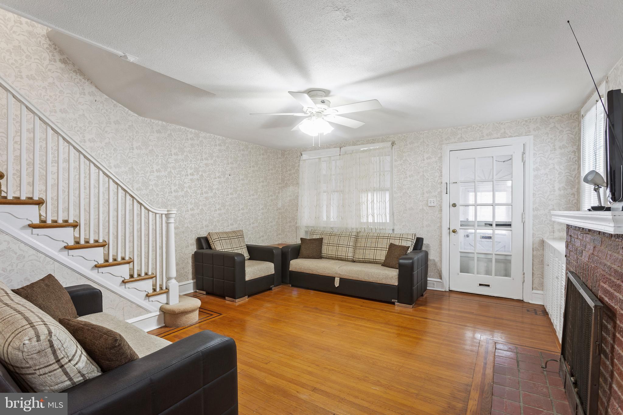120 Harvin Road Upper Darby, PA 19082 - Photo 6 of 24