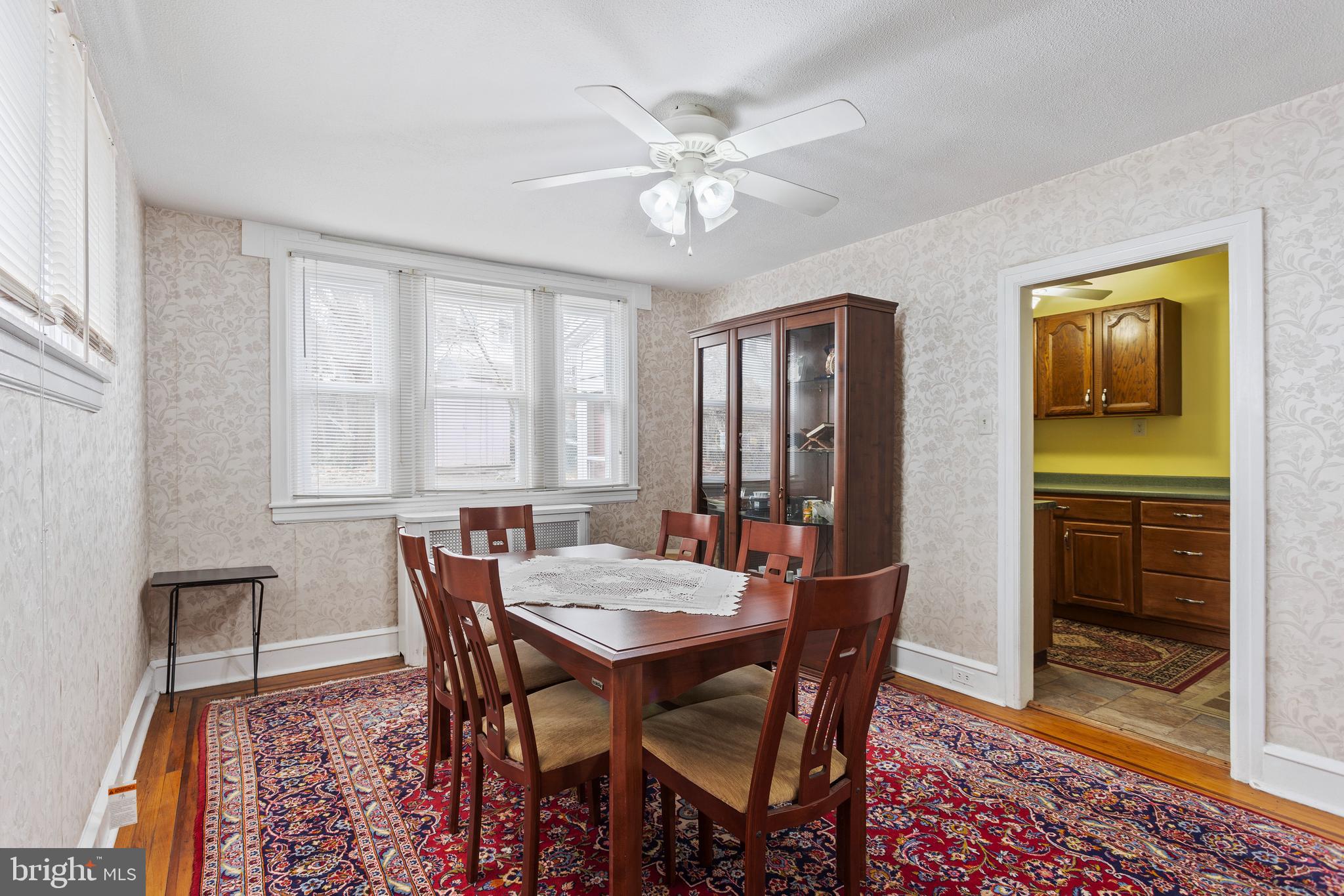 120 Harvin Road Upper Darby, PA 19082 - Photo 8 of 24