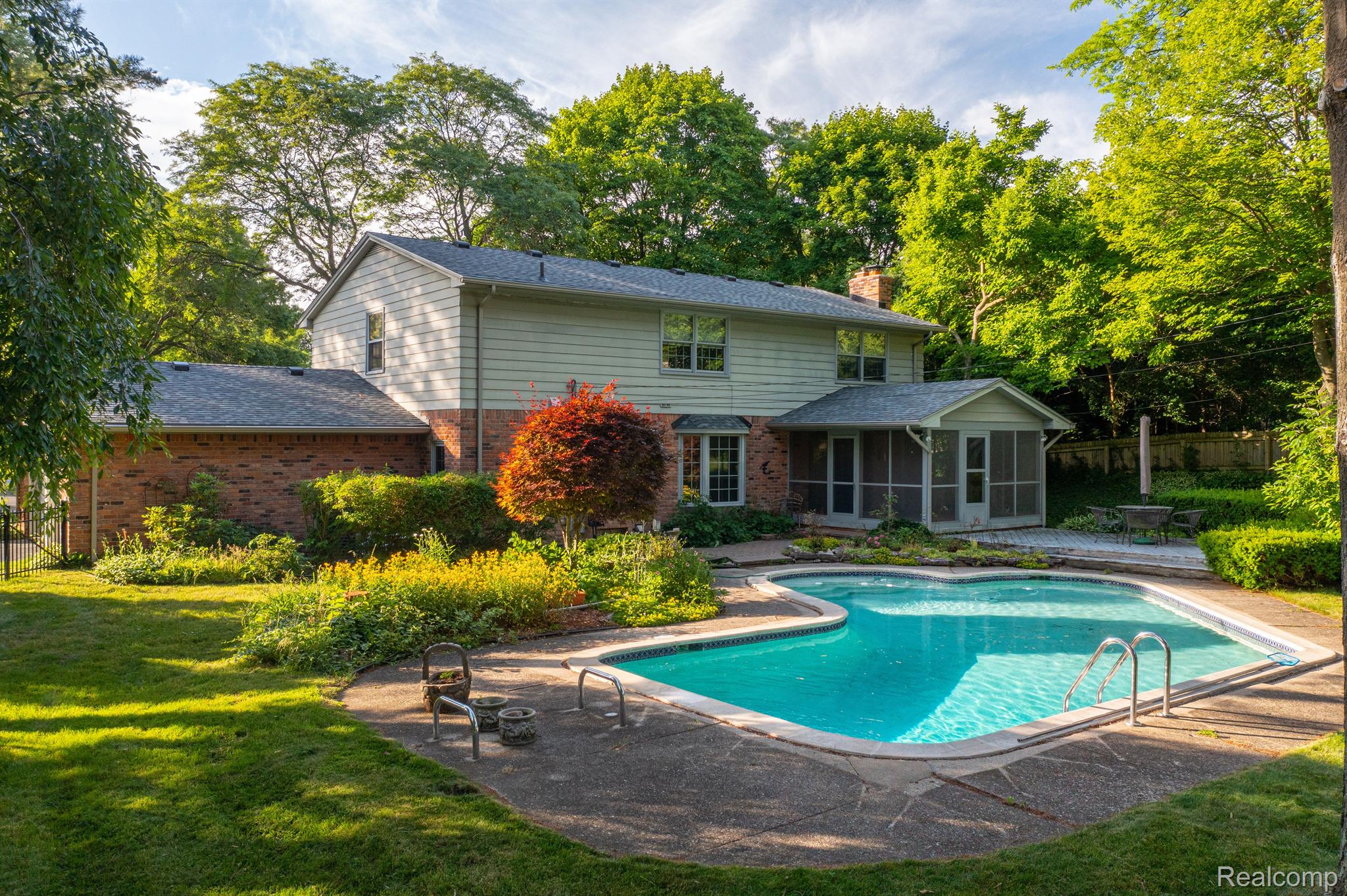 1024 Rock Spring Road Bloomfield Hills, MI 48304 - Photo 36 of 47 Gallery Image 36