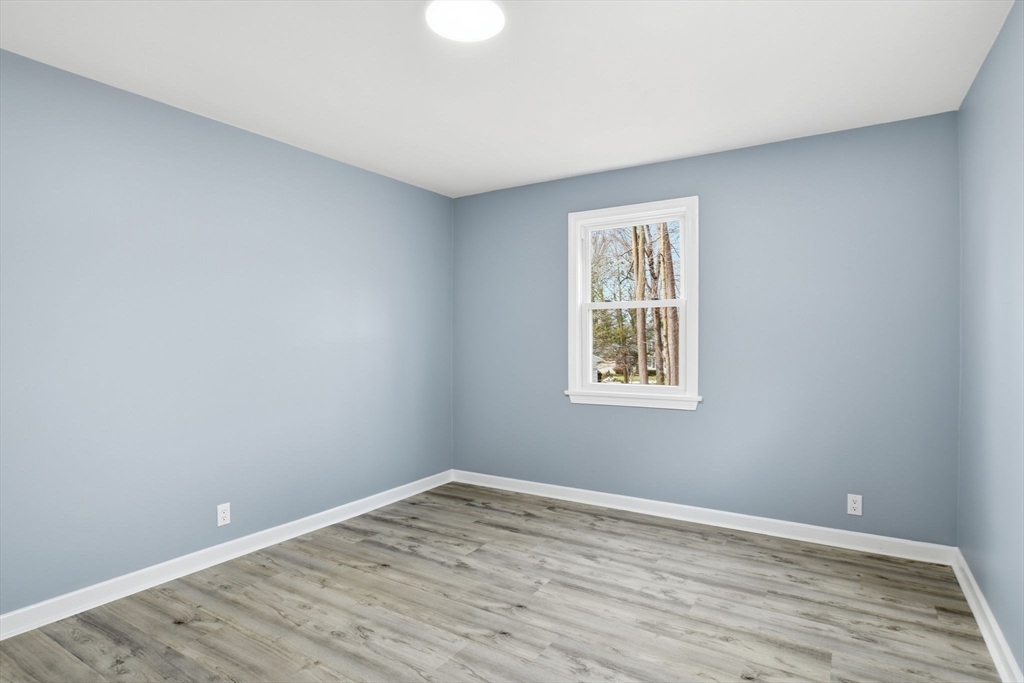 259 Ohio Avenue West Springfield, MA 01089 - Photo 18 of 30