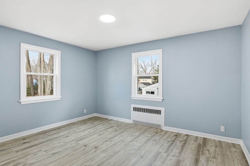 259 Ohio Avenue West Springfield, MA 01089 - Photo 20 of 30