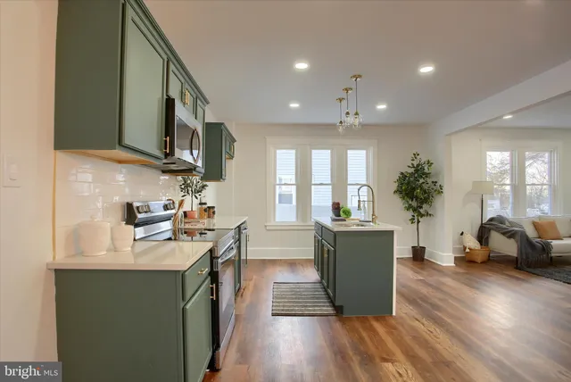 $264,900 | 3711 Walnut Street, Harrisburg, PA 17109