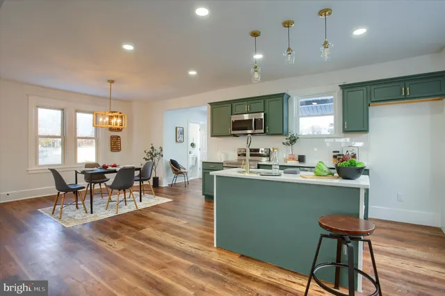 $264,900 | 3711 Walnut Street, Harrisburg, PA 17109