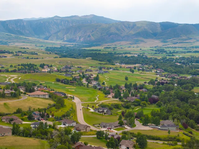 $179,900 | Wagon Wheel Court, Unit F10, Sheridan, WY 82801