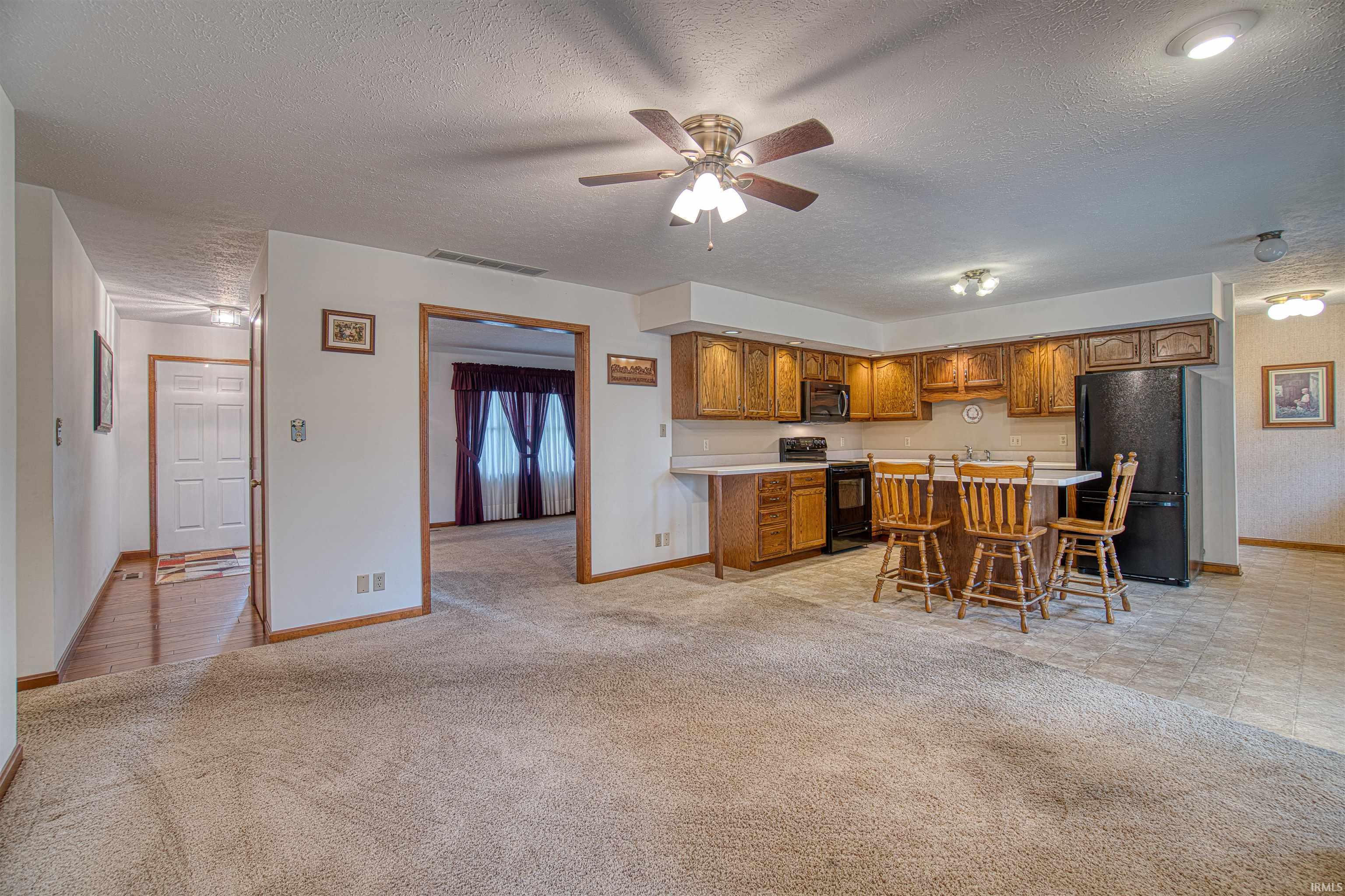 1925 North Meadow Road Evansville, IN 47715 - Photo 7 of 36 Gallery Image 7