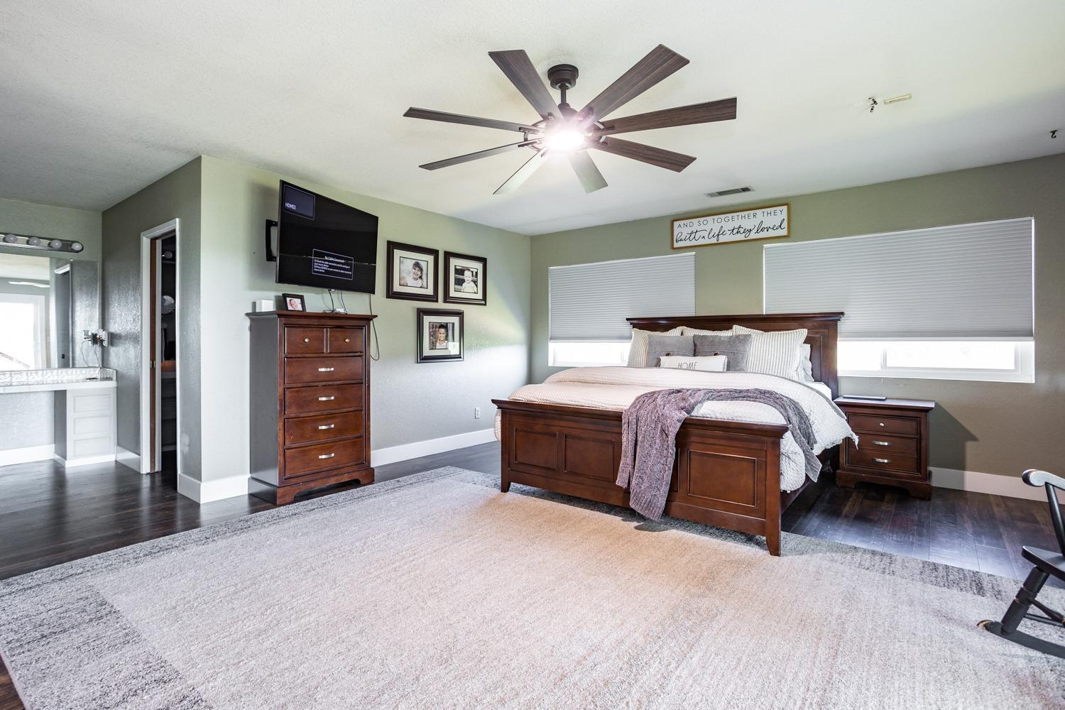 9337 Creekside Lane Modesto, CA 95357 - Photo 14 of 38