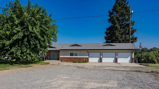 $1,500,000 | 9337 Creekside Lane, Modesto, CA 95357