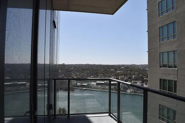 $675,000 | 44 East Avenue, Unit 1602, Austin, TX 78701