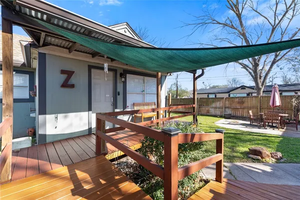 a view of an outdoor space with seating area