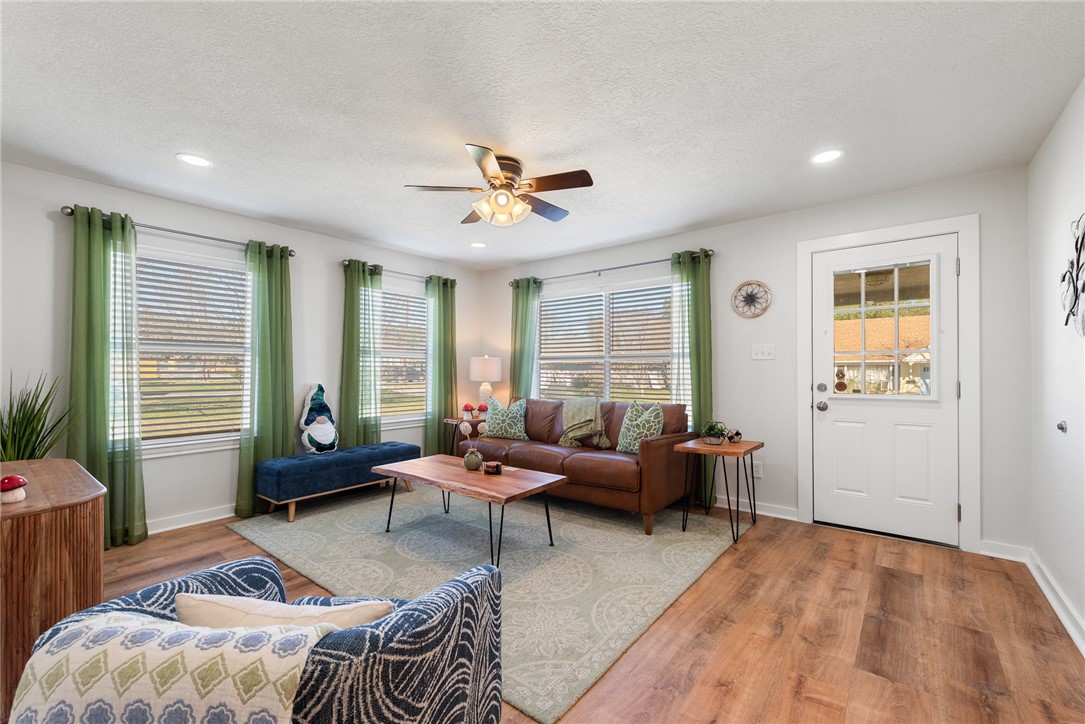 1019 East 27th Street Bryan, TX 77803 - Photo 7 of 30