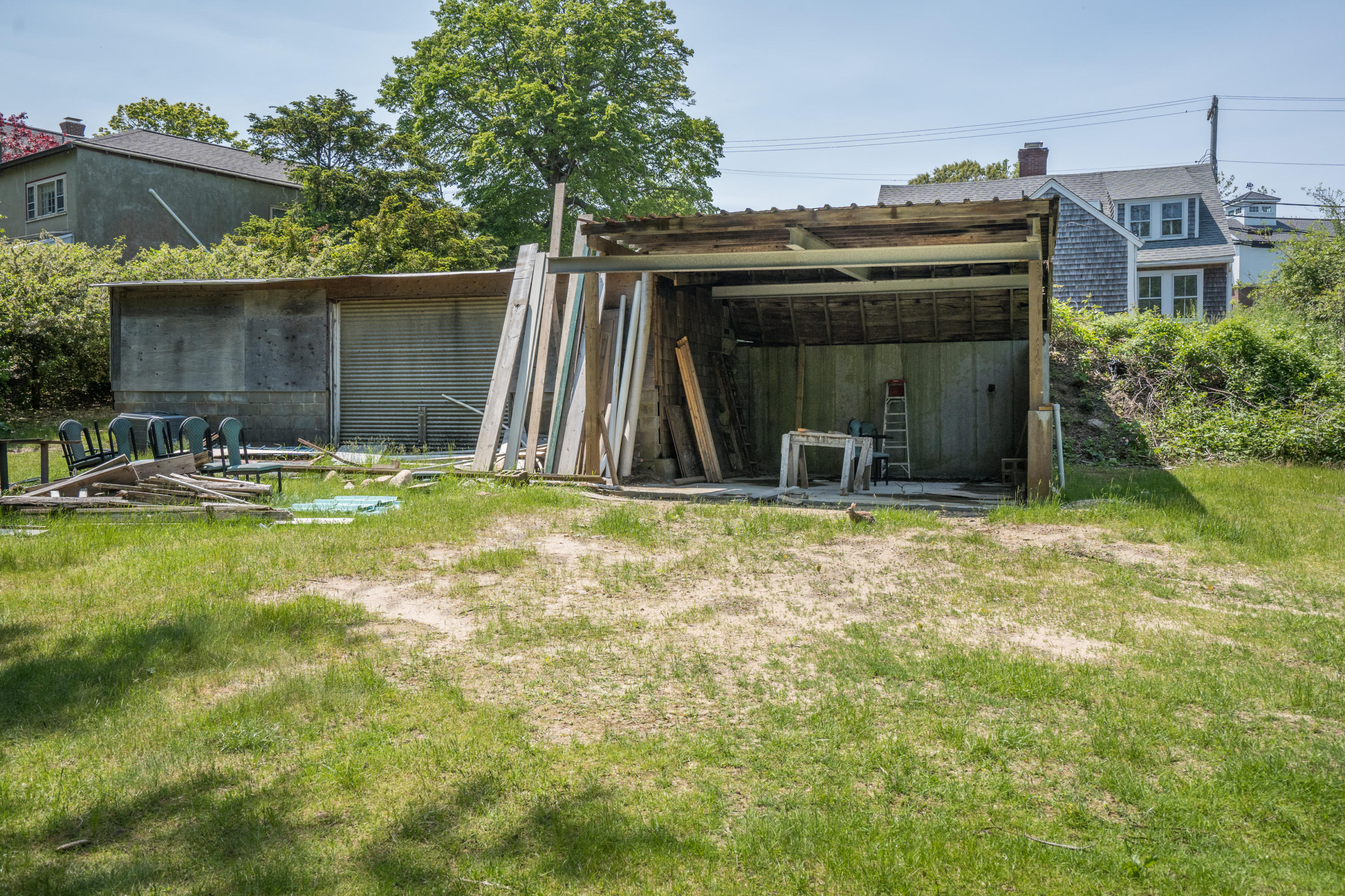 337 South Main Street Centerville, MA 02632 - Photo 13 of 19 a house with swimming pool in front of it