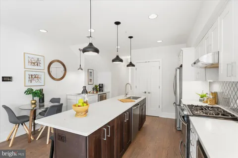 $569,000 | 3815 14th Street Northwest, Unit 3, Washington, DC 20011