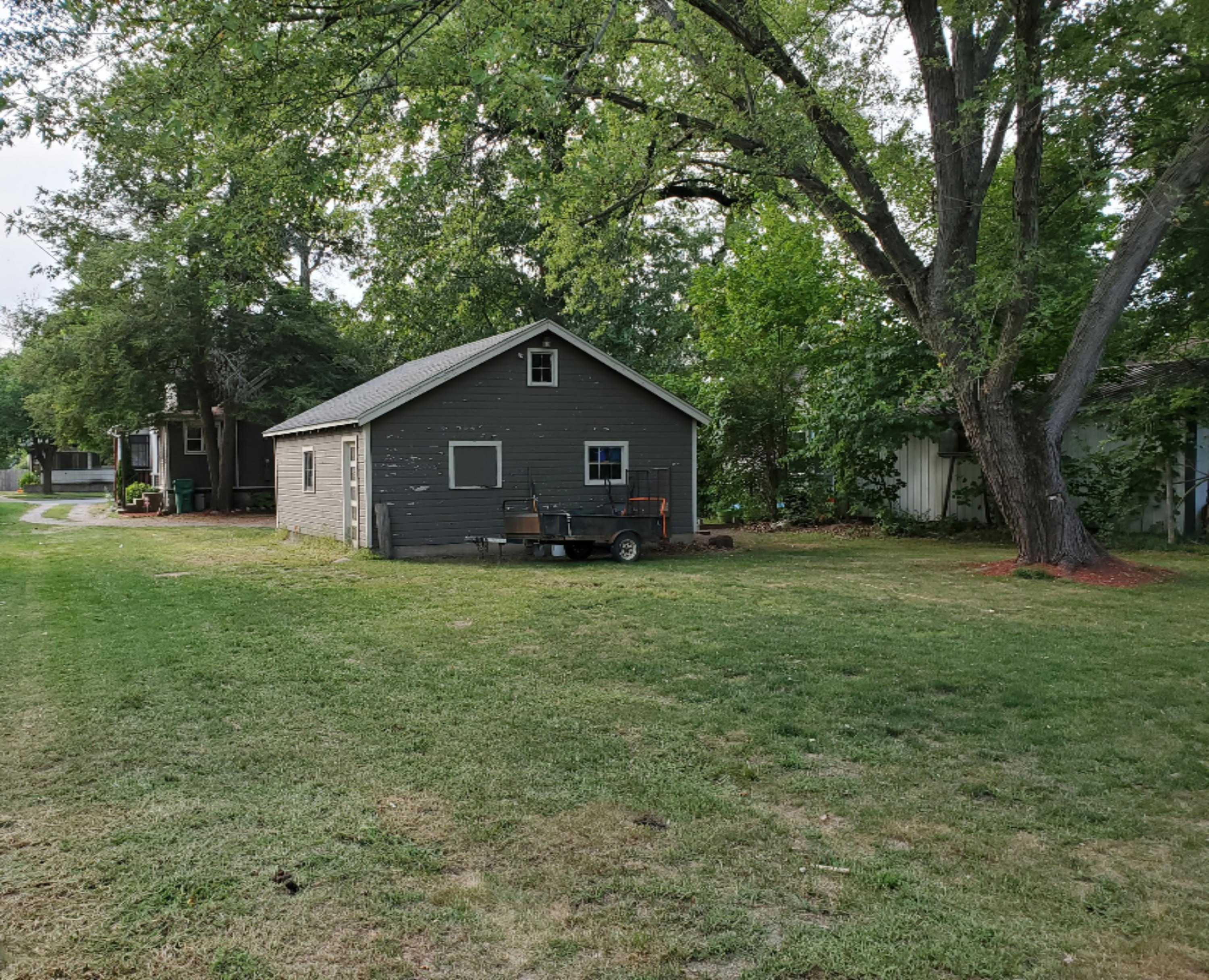 419 Portage Avenue Three Rivers, MI 49093 - Photo 7 of 28 20200831_183926