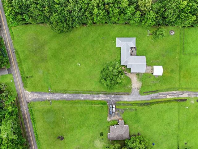 61531 Fish Hatchery Road Lacombe, LA 70445 - Photo 4 of 27