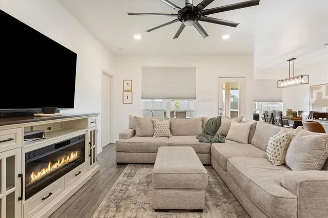 $319,900 | 7012 Llano Drive, Waco, TX 76633