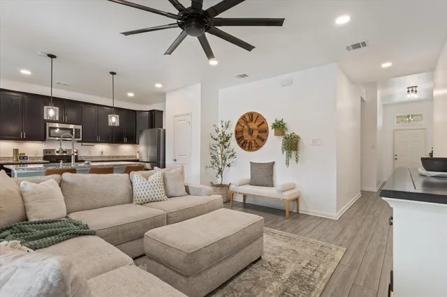 $319,900 | 7012 Llano Drive, Waco, TX 76633