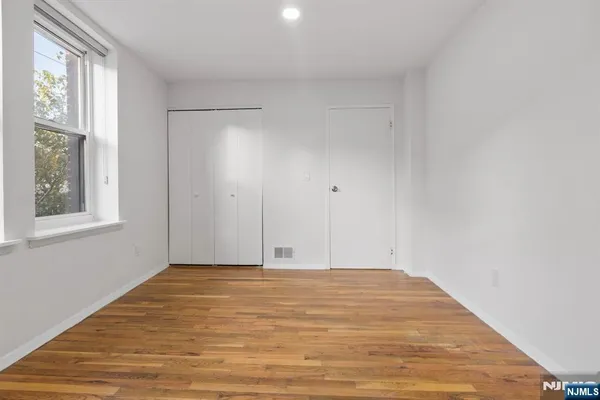 $450,000 | 109 Grand Avenue, Unit 1A, Englewood, NJ 07631