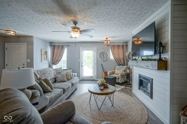 $254,900 | 11475 Clay Court, Unit 103, Fishers, IN 46037