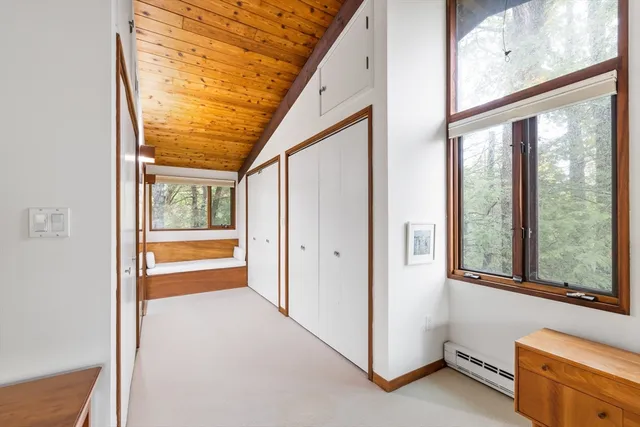 a view of an entryway