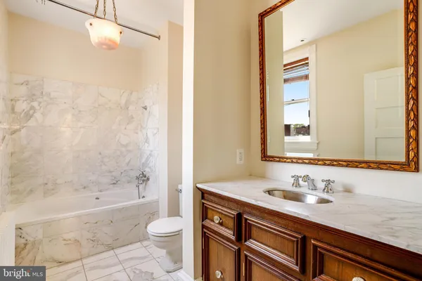 $4,700,000 | 1633 16th Street Northwest, Washington, DC 20009