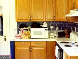 210 East Avon Road Brookhaven, PA 19015 - Photo 3 of 6 Gallery Image 3