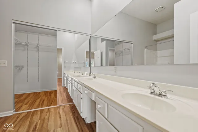 $329,900 | 8150 Silk Circle, Indianapolis, IN 46256