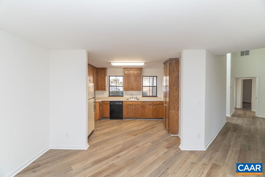 751 Exton Court Charlottesville, VA 22901 - Photo 16 of 42 a view of kitchen with wooden floor