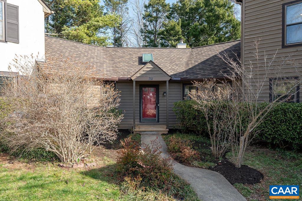 751 Exton Court Charlottesville, VA 22901 - Photo 7 of 42 a view of a pathway in front of house
