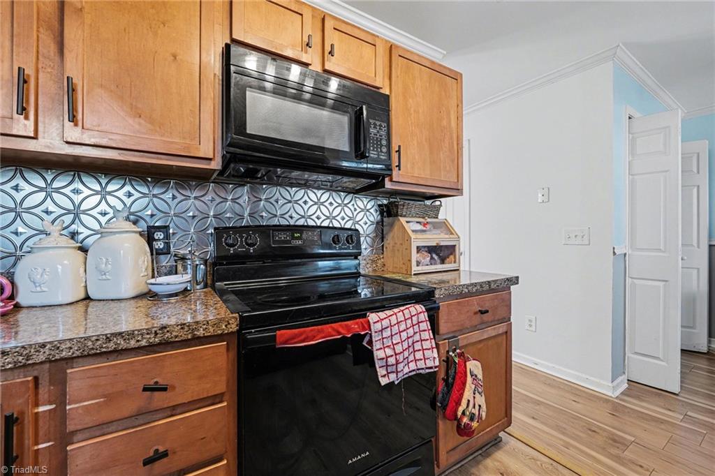 3773 Marble Drive, Unit 1B High Point, NC 27265 - Photo 12 of 25