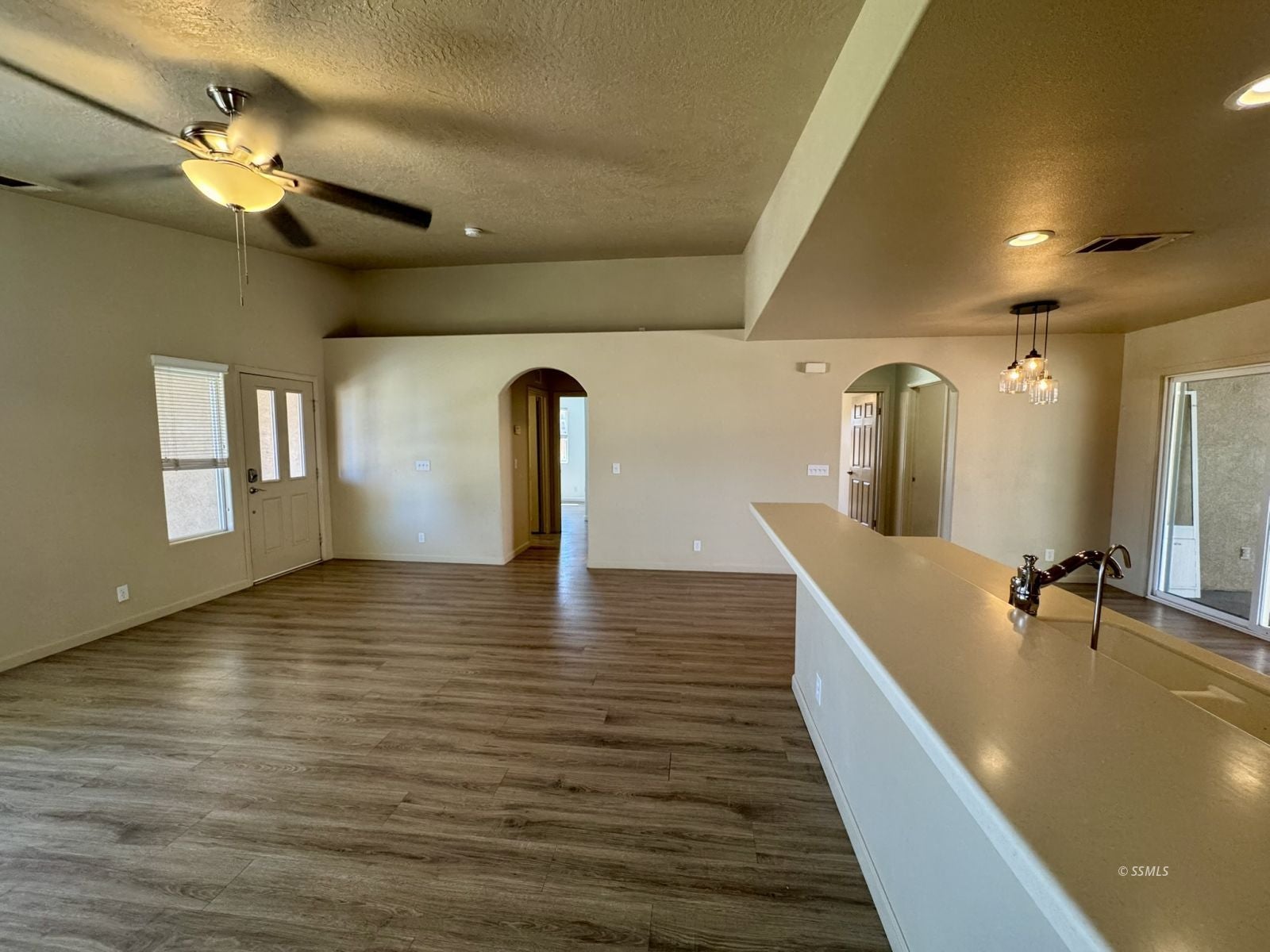 1221 Mayo Street Ridgecrest, CA 93555 - Photo 10 of 26 Gallery Image 10