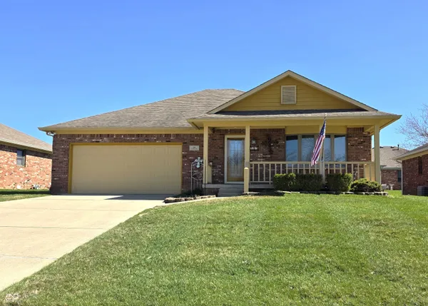 $280,000 | 205 Locust Lane, Mooresville, IN 46158