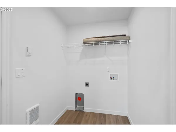 $289,950 | 144 Southwest Eagle Drive, Boardman, OR 97818