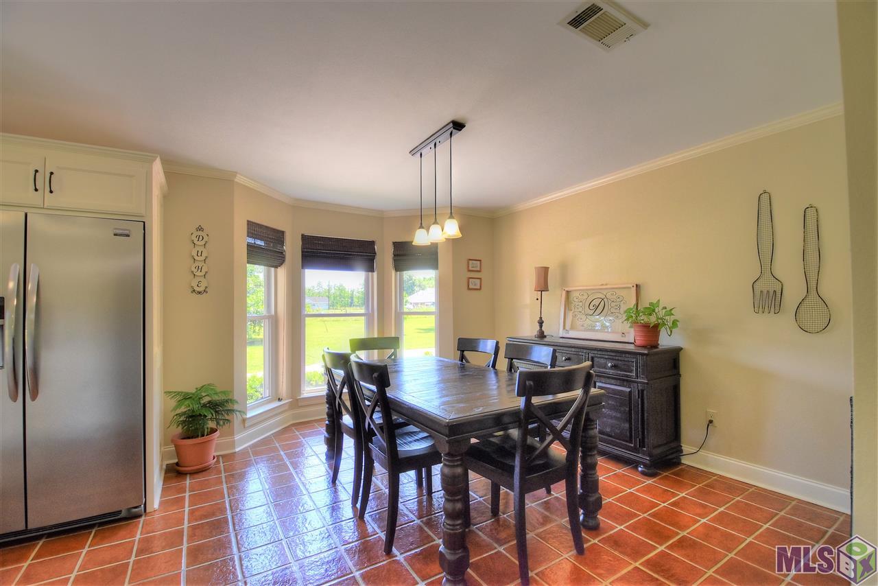 11365 Beco Road St. Amant, LA 70774 - Photo 8 of 22 Gallery Image 8