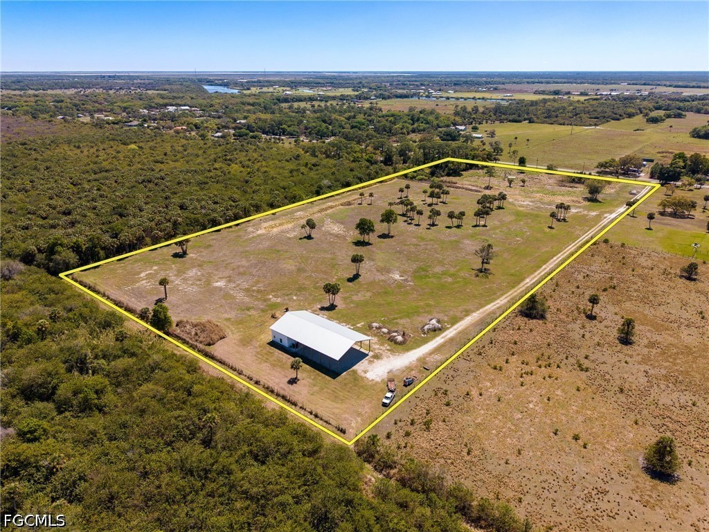 18020 Caloosa Ridge Road Alva, FL 33920 - Photo 12 of 31