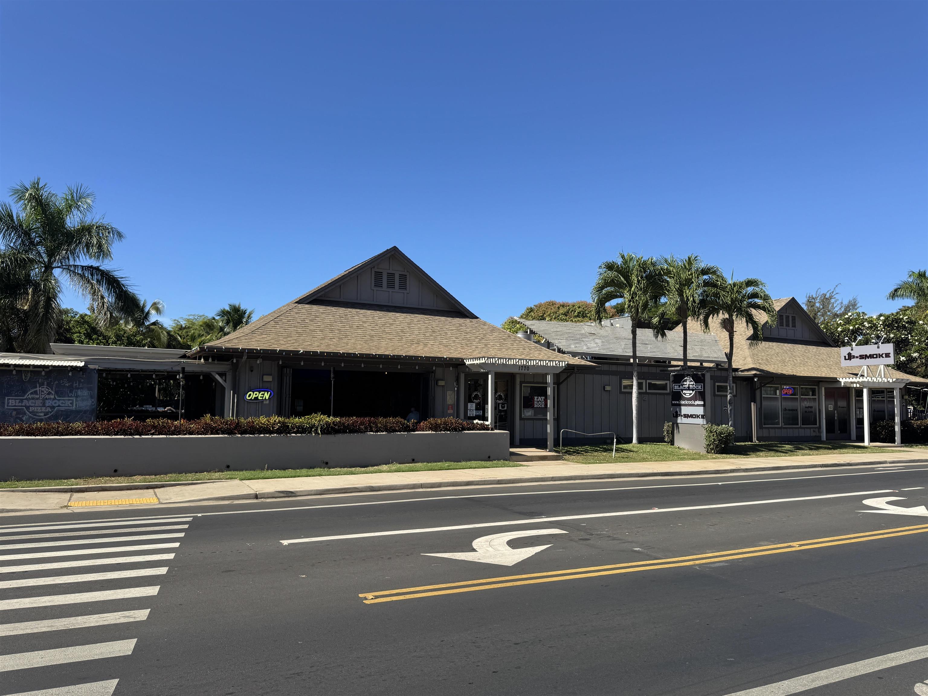 1746 South Kihei Road Kihei, HI 96753 - Photo 33 of 35 a view of street with houses