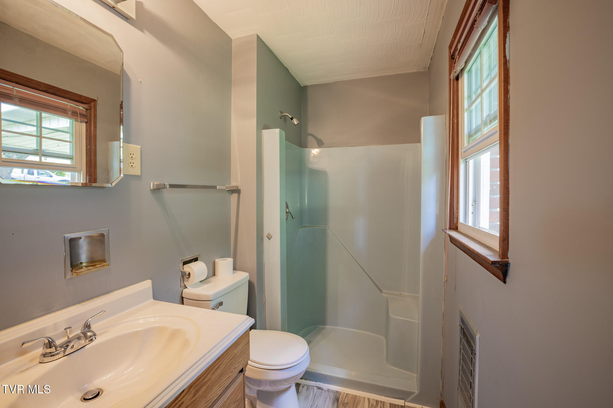 26309 Northridge Road Meadowview, VA 24361 - Photo 17 of 31 1R9A7430-HDR