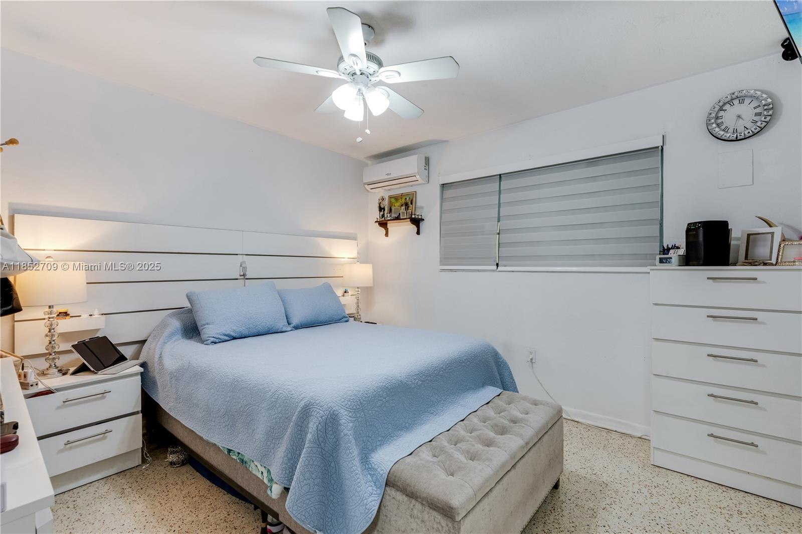 9311 Southwest 37th Street Miami, FL 33165 - Photo 12 of 39 Front Unit