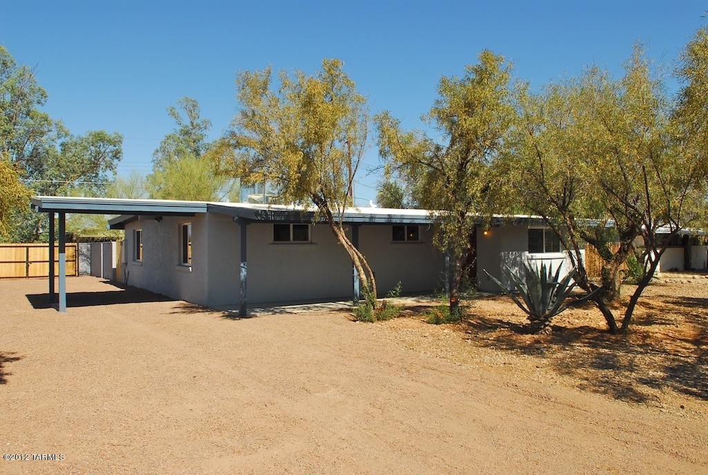 1925 North Ridgeway Road Tucson, AZ 85712 - Photo 3 of 25 Gallery Image 3