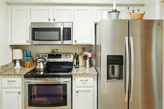 $322,500 | 222 Walmar Grove, St. Simons Island, GA 31522