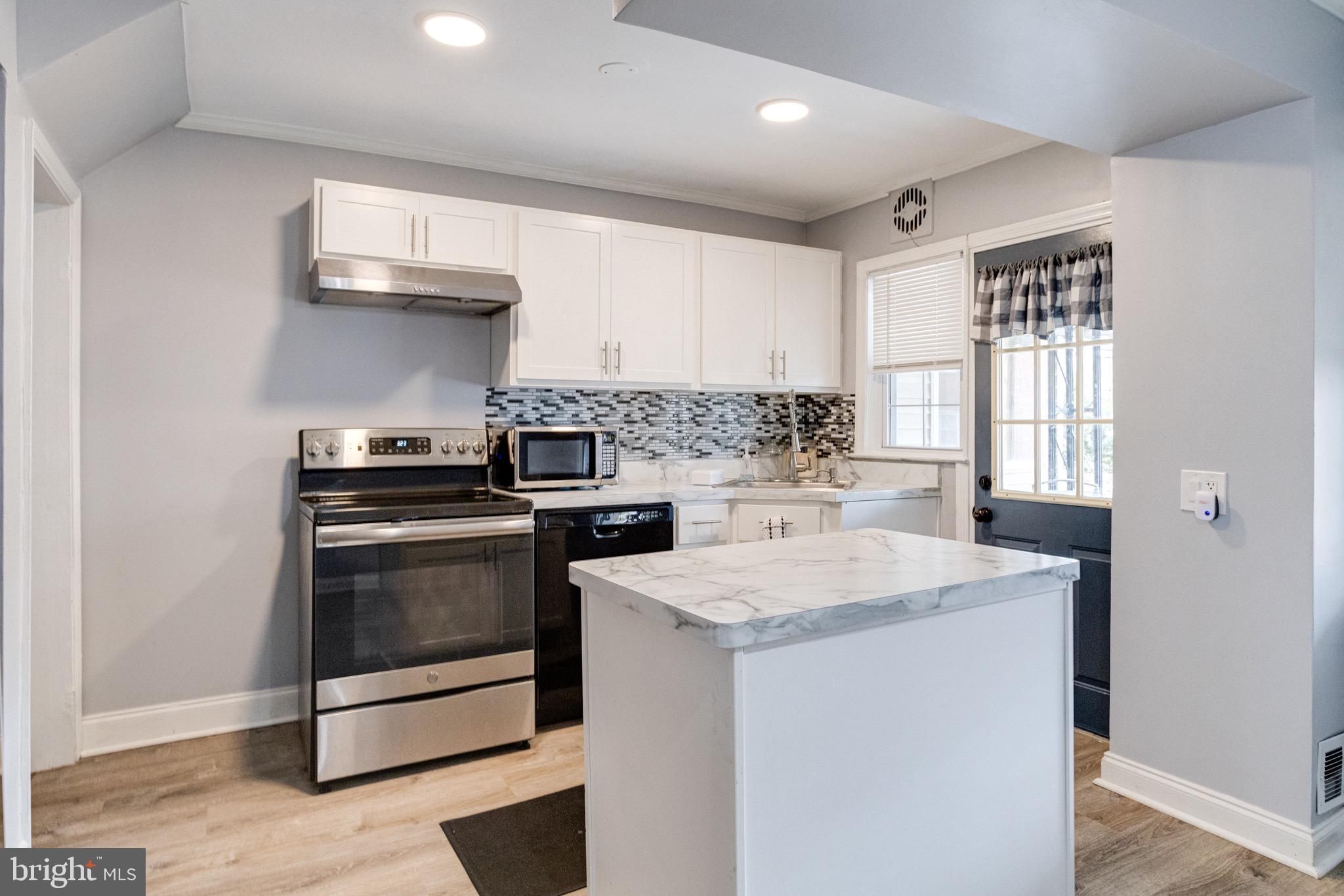 104 Riverthorn Road Middle River, MD 21220 - Photo 16 of 56 Gallery Image 16