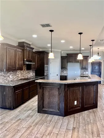 $2,450 | 2310 Vaughan Drive, Corpus Christi, TX 78414