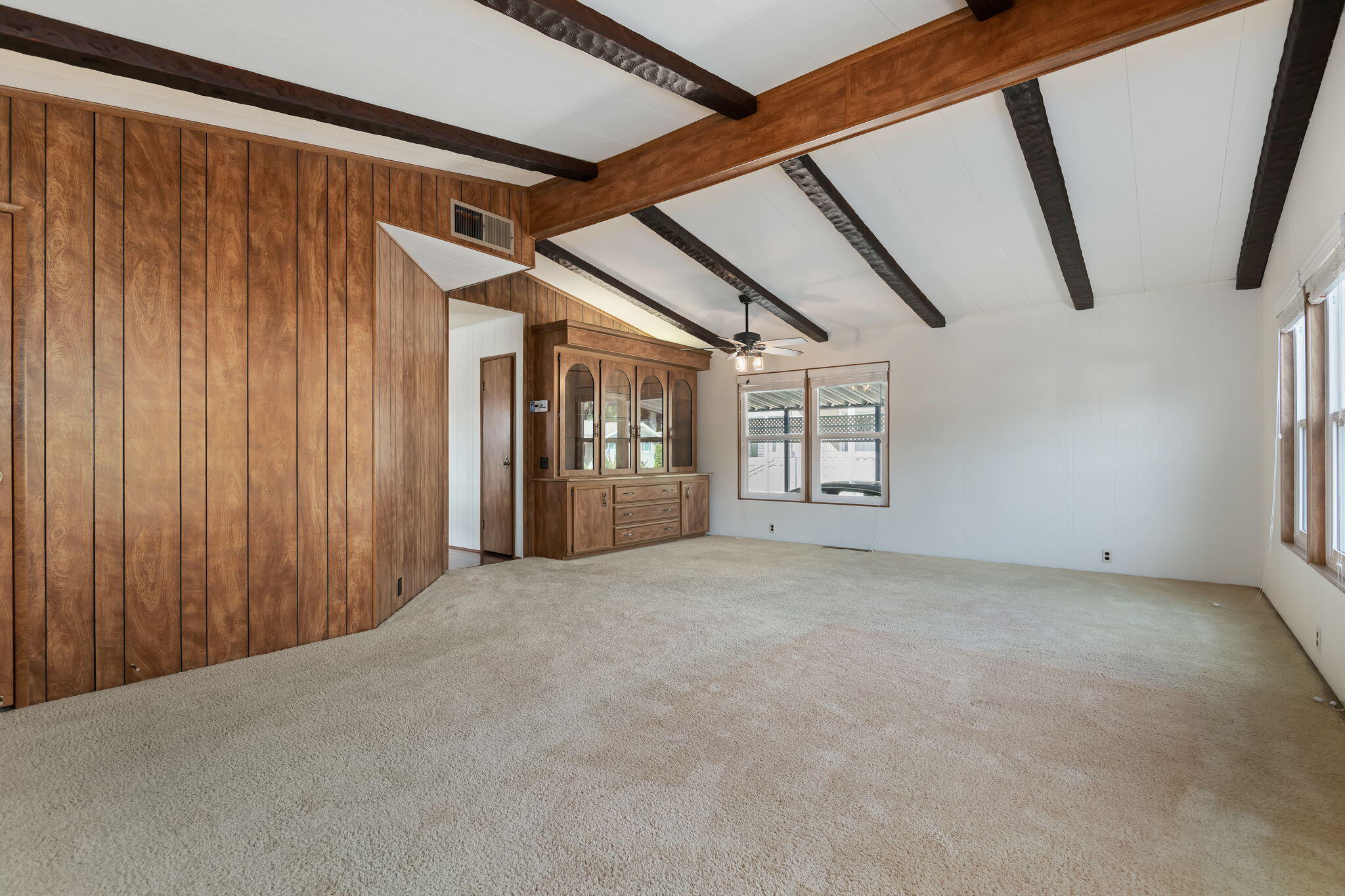 340 Old Mill Road, Unit 186 Santa Barbara, CA 93110 - Photo 13 of 40 an empty room with windows
