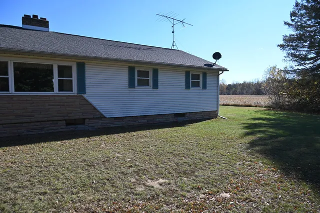 $1,250,000 | 16753 South Fenmore Road, Bannister, MI 48807