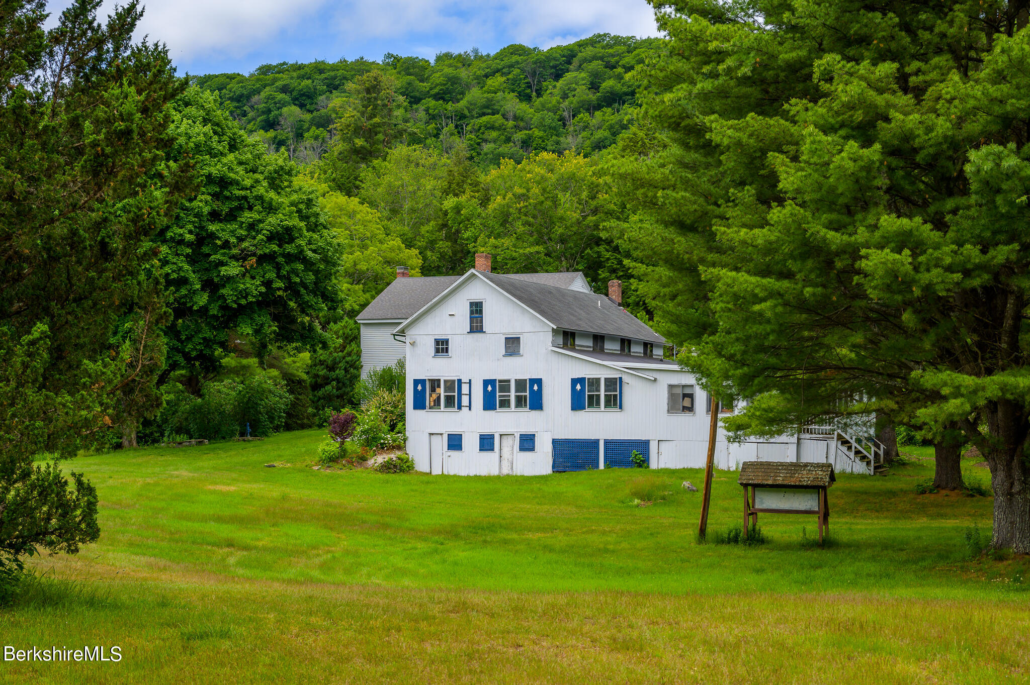 350 Old Cheshire Road Lanesborough, MA 01237 - Photo 10 of 23 350 Old Cheshire Main House 4