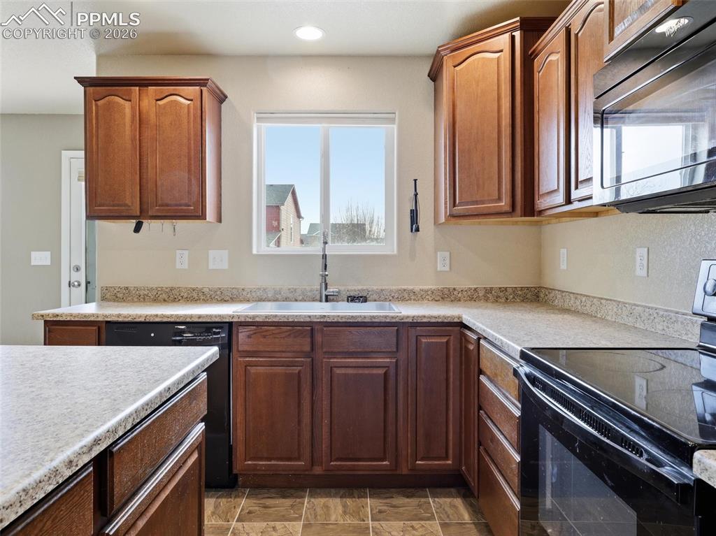 10859 Hidden Ridge Circle Peyton, CO 80831 - Photo 9 of 43