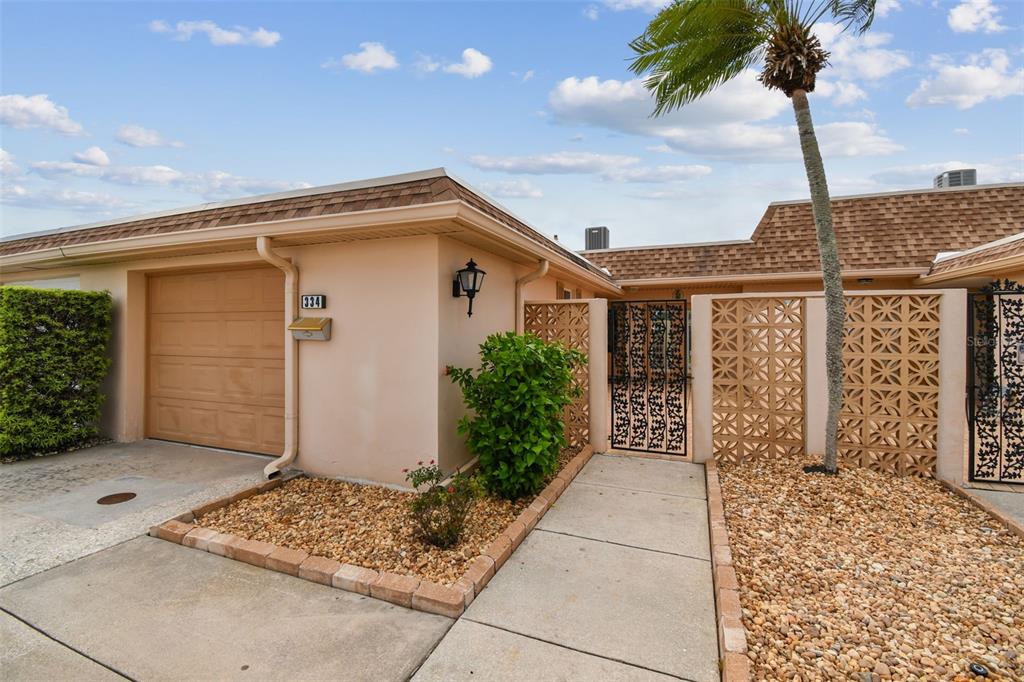 334 Boca Ciega Point Boulevard, Unit 606 St. Petersburg, FL 33708 - Photo 2 of 57