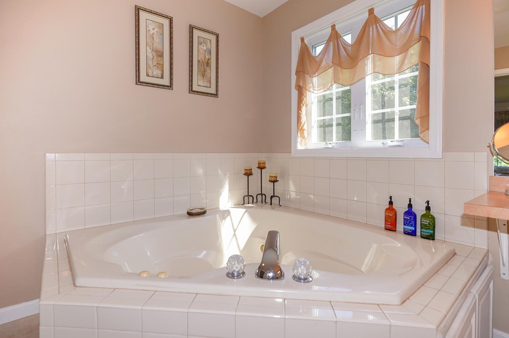 53 Jacques Road Tyngsborough, MA 01879 - Photo 19 of 29 Gallery Image 19