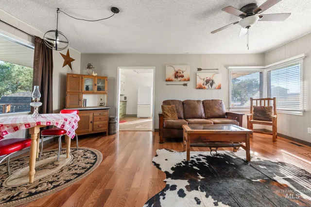 $344,000 | 2208 4th Avenue, Clarkston, WA 99403