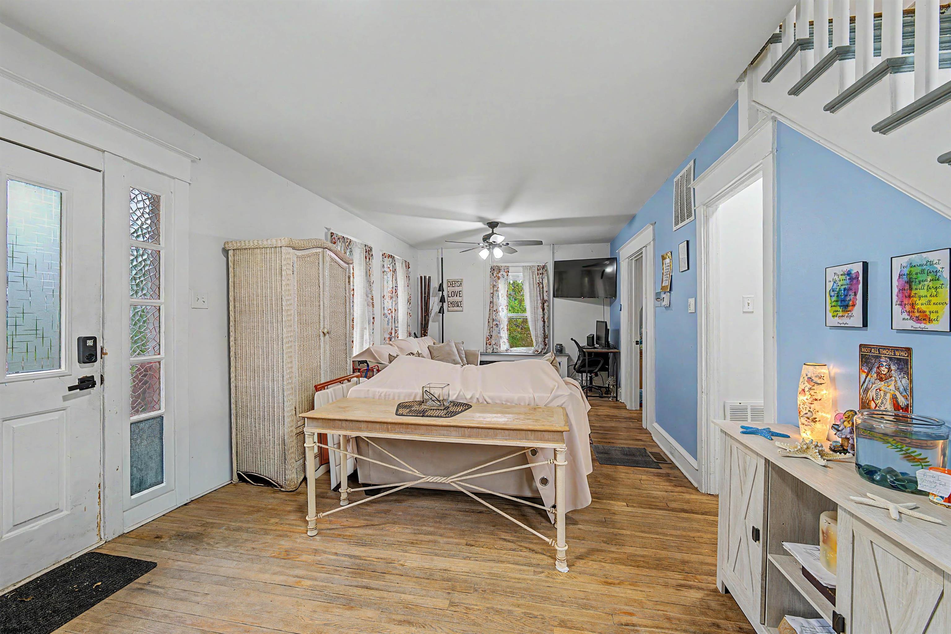 1805 Tilton Road Northfield, NJ 08225 - Photo 4 of 22